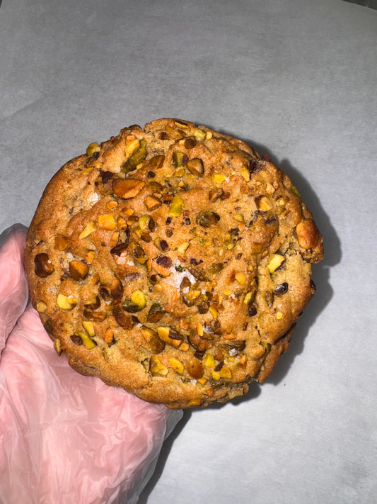 Pistachio Chocolate Chip Cookie
